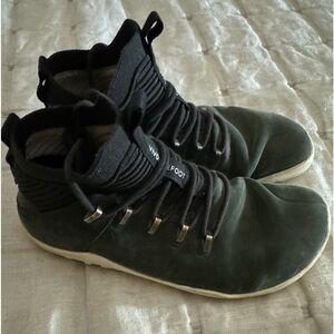 Vivobarefoot Magna fg size 8 men’s